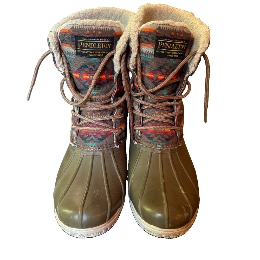 Pendleton Heritage Womens Duck Boots Size 8 aztec shearling lined